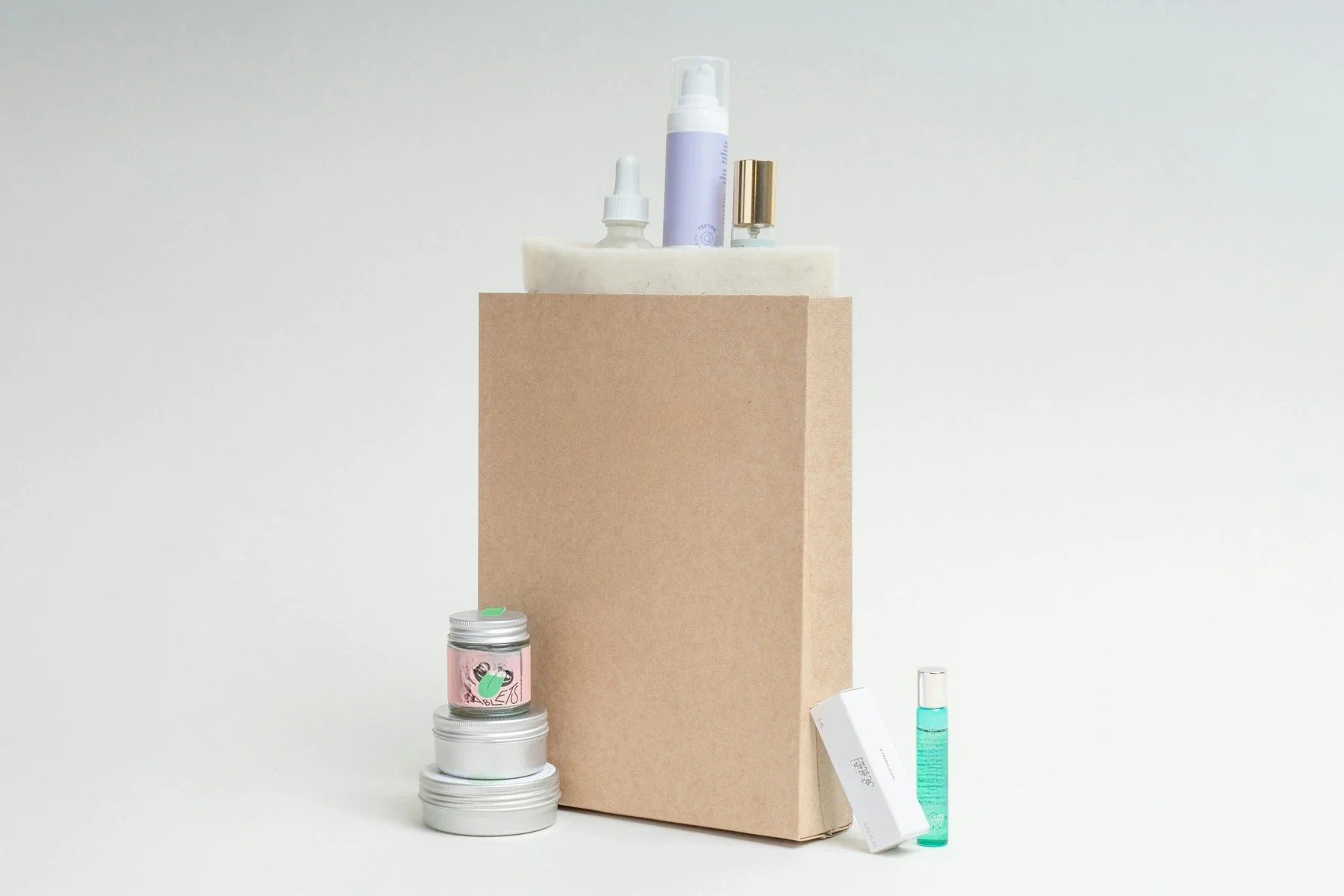 Jasper Remove Text API output for Sustainable beauty packaging - large cardboard pack copy cleared